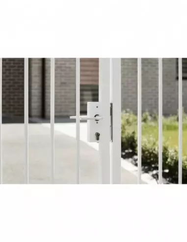 Boîtier serrure portail l40mm avec coffre pour tube 40 Boîtier serrure portail l40mm avec coffre pour tube 40