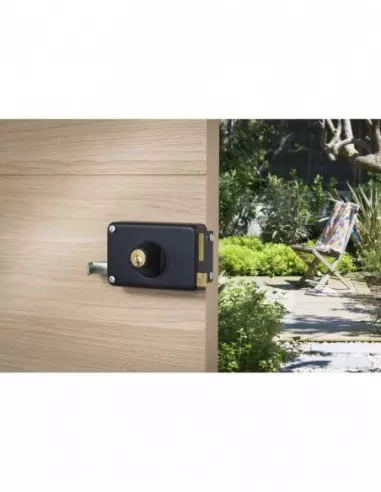 Serrure à DC à tirage 140 x 88 mm droite Serrure à DC à tirage 140 x 88 mm droite